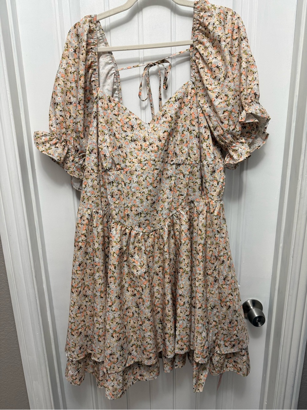 NWT SHEIN Floral Gray Green Floral Summer Ditsy Puff Sleeve Dress Sz 4XL (28-16)